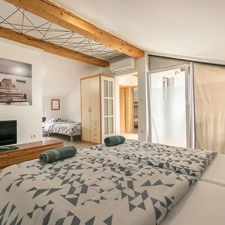 Apartamento Hangar Izola