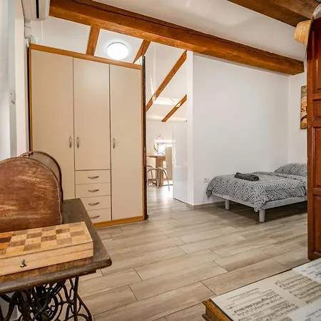 Apartamento Hangar *