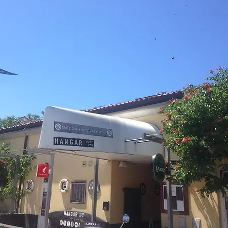 Appartamento Hangar