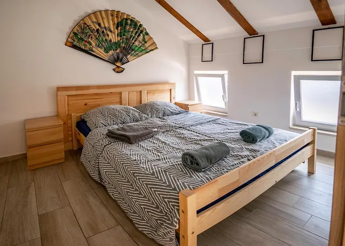 アパート Hangar イゾラ